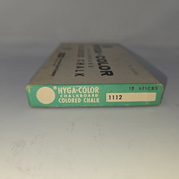 Hyga-Color Colored Chalk #1112 Chalkboard Eraseable Non-Toxic 12 Sticks - Picture 5 of 7